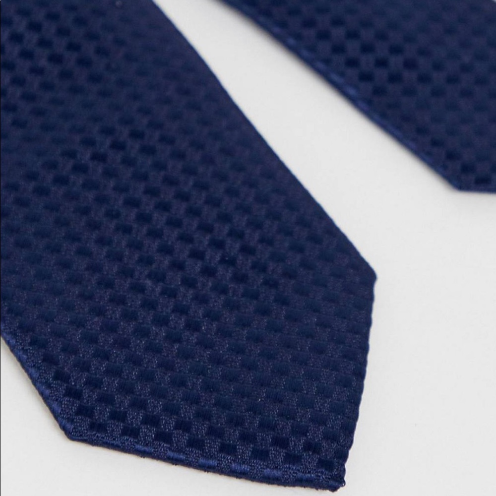 Blue tie - Picture 6 of 6